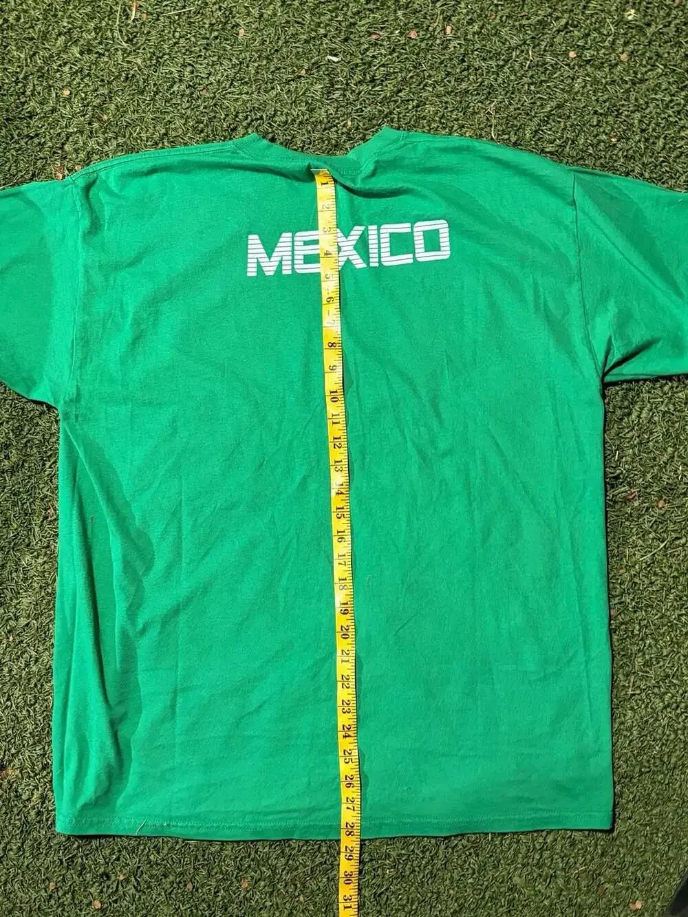 Vintage Nike Seleccion Mexicana de Futbol Graphic T-Shirt